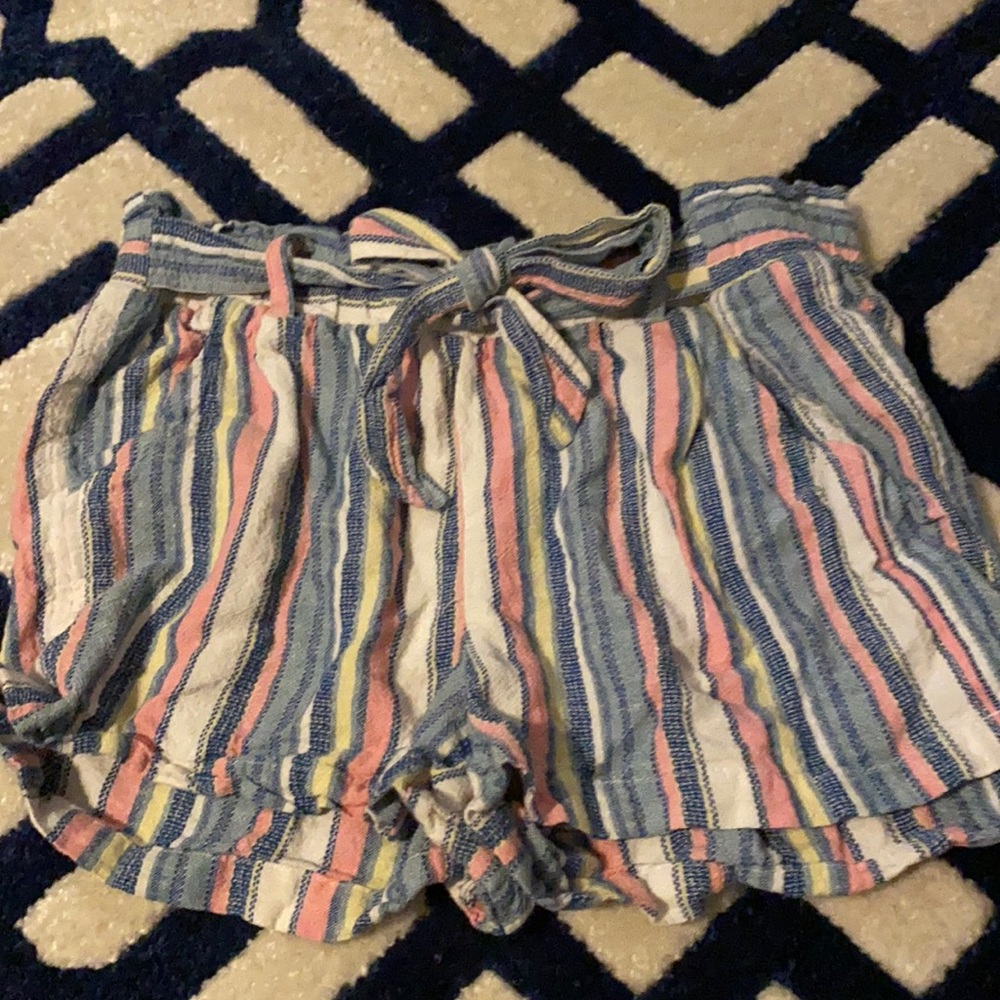 Super cute tie paper bag shorts